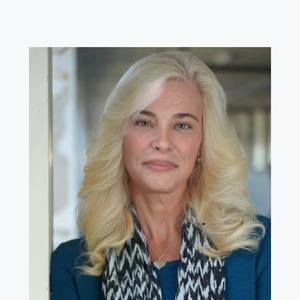 Meet your Posher, Christy